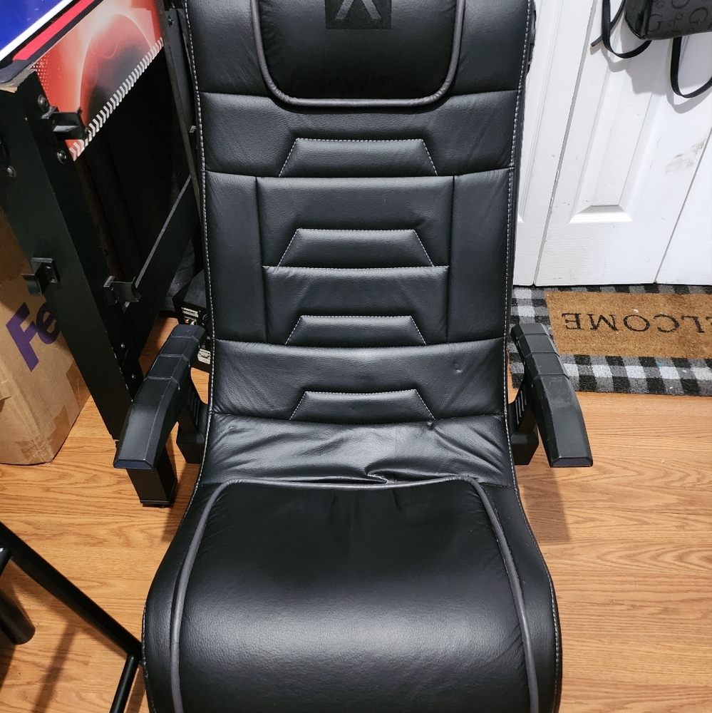 Gaming chair